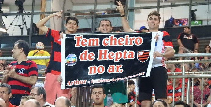 Flamengo Kleber Andrade faixa cheirinho de hepta (Foto: Fred Gomes)
