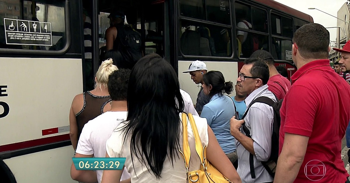 Estação Capão Redondo do Metrô reabre e trens circulam ... - Globo.com