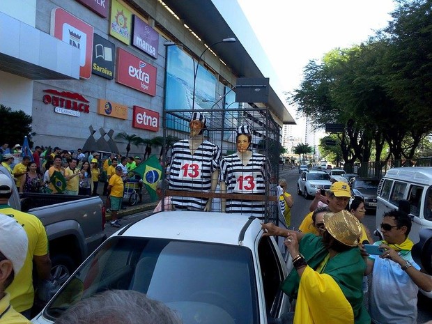 Manifestação em Natal (Foto: Felipe Gibson/G1)