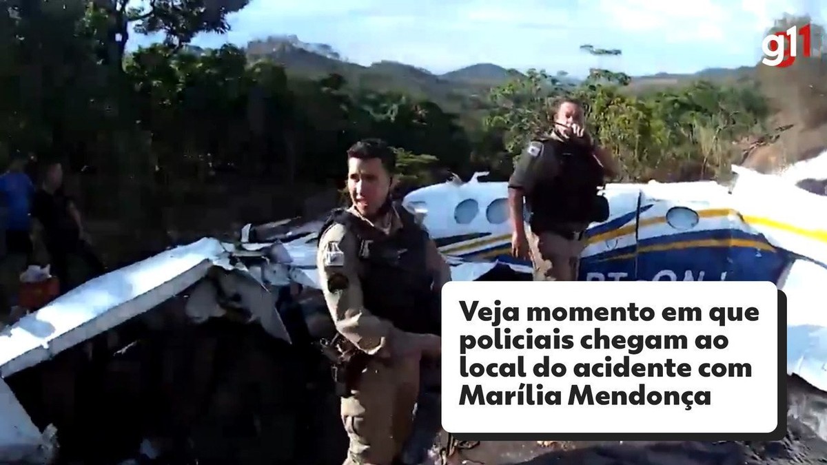 V Deo Mostra Momento Em Que Policiais Chegam Para Resgate Na Aeronave