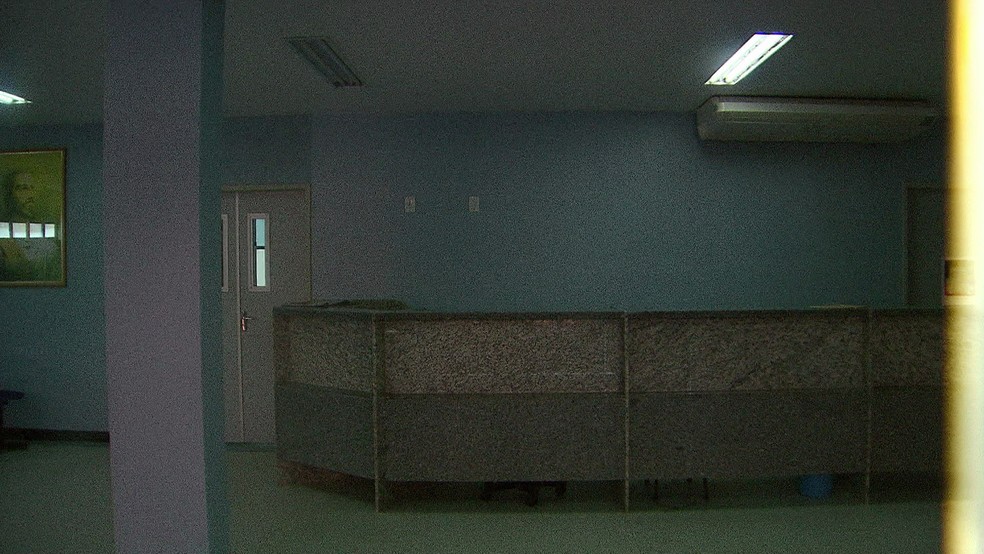 Corredores vazios da área de Radioterapia do HUOC, no Recife (Foto: Reprodução/TV Globo)
