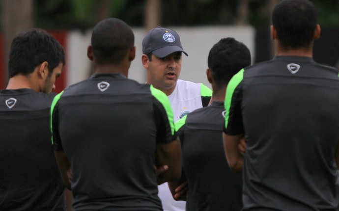 Marquinhos Santos comanda treino do Coritiba (Foto: Divulgação/ Site oficial Coritiba)