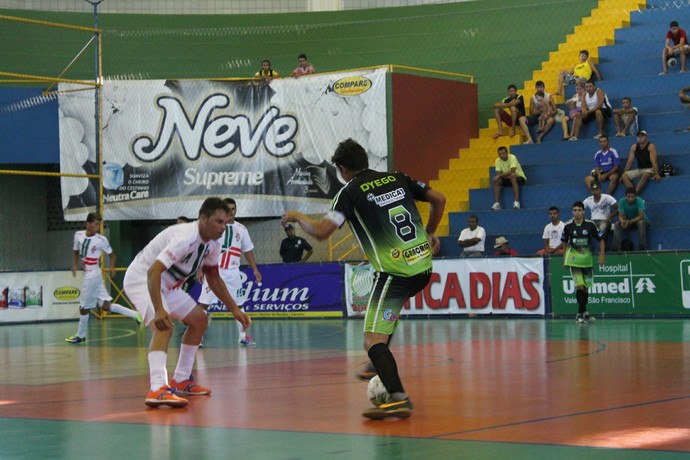 Trindade x Henrique Leite na Copa TV Grande Rio de Futsal (Foto: Magda Lomeu) Trindade x Henrique Leite na Copa TV Grande Rio de Futsal (Foto: Magda Lomeu)