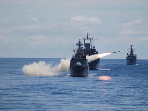 Navios da Marinha Brasileira são expostos no Porto de Vitória, Espírito Santo (Foto: Divulgação/ Marinha do Brasil)