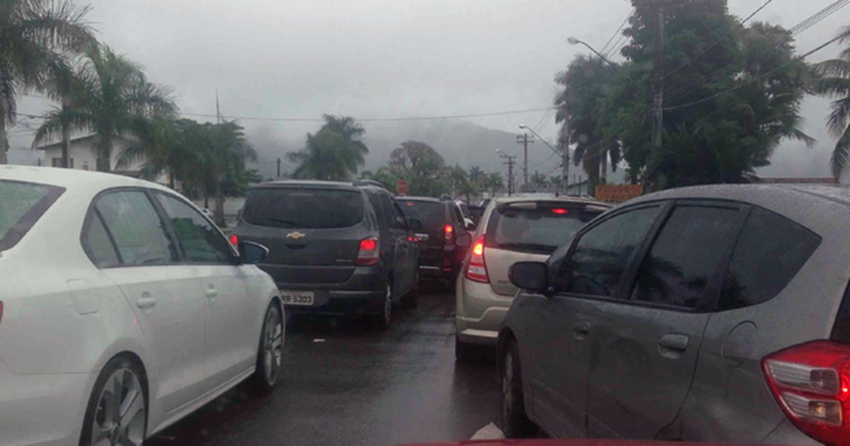 G Motoristas Enfrentam Tr Nsito Lento No Retorno Pela Rodovia