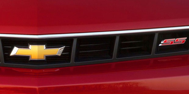 Chevrolet Camaro 2014 está redesenhado, mas GM só revela no Salão de Nova York (Foto: Divulgação)