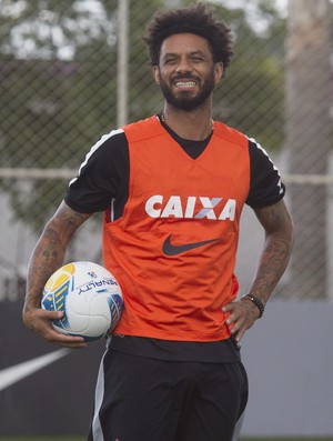 Cristian fica com a vaga de Elias para enfrentar o Capivariano