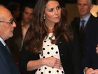 Kate Middleton exibe barrigão em evento nos estúdios da Warner Bros