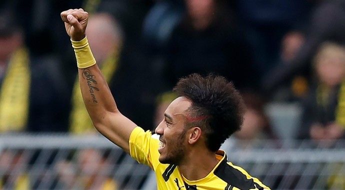Logotipo No Penteado Pode Causar Punicao A Aubameyang No Dortmund