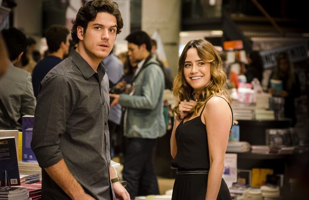 No ar em 'Sangue bom' Fernanda Vasconcellos é Malu. A personagem agora está apaixonada por Bento (Marco Pigossi), amigo de infância de Amora (Sophie Charlotte) (FOTO: Raphael Dias/ TV Globo)