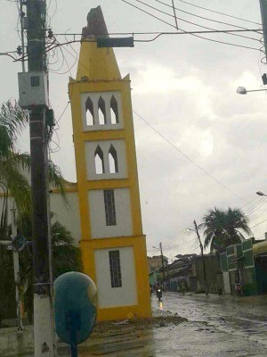 Igreja fica no centro de Alto Paraguai, na Rua XV de Novembro. (Foto: Laiane Caroline de Souza Oliveira Mendes / Arquivo Pessoal)