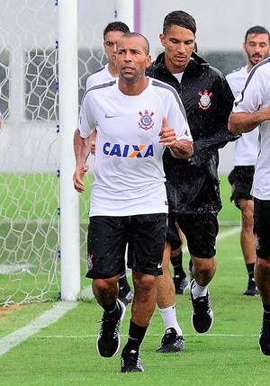 Corinthians se reapresenta com 26 atletas e vai levar Sheik para os EUA