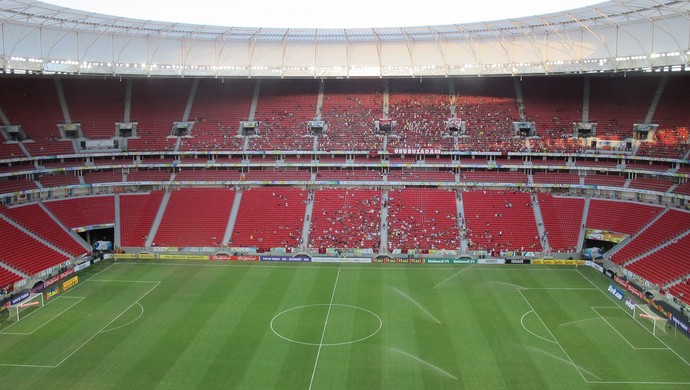TR Estádio Mané Garrincha dia (Foto: Thales Soares)