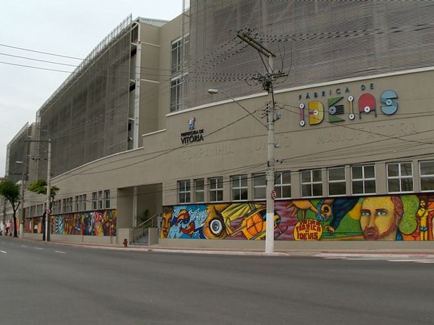 Grafite da Fábrica de Ideias ganha forma em Vitória (Foto: Reprodução/ TV Gazeta)