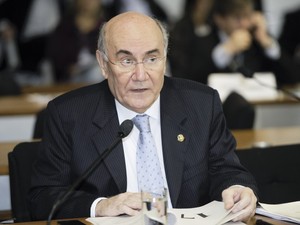 O senador Flexa Ribeiro (PSDB-PA) (Foto: José Cruz/Agência Senado)