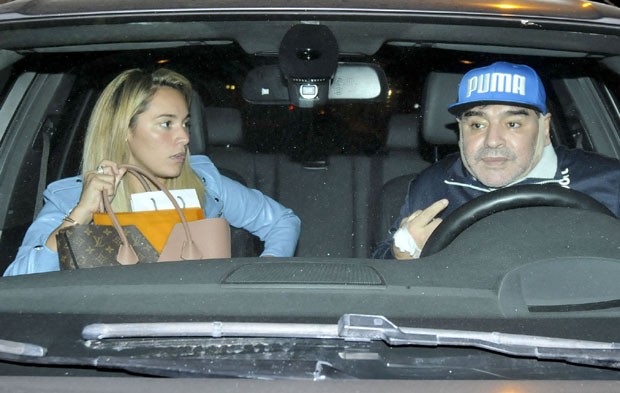 Diego Maradona fez cirurgia plástica ao rosto - Jogo da Vida