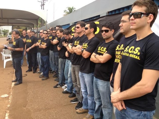 Policiais federais durante manifestação em Porto Velho (Foto: Assem Neto/G1)