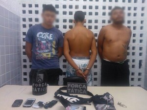 Trio suspeito de assaltar secretário Fábio Maia é preso em Campina Grande (Foto: Divulgação/2ºBPM)