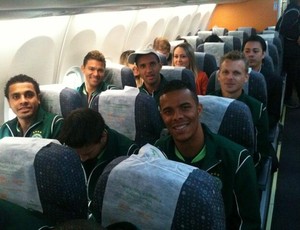 chapecoense delegação voo série b brasileiro 2013 avião estreia (Foto: Divulgação / Twitter oficial ACF)