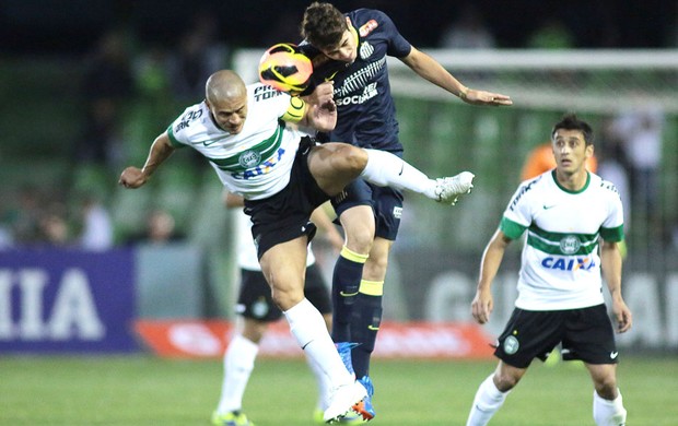 Alex Coritiba e Santos (Foto: Giuliano Gomes / Agência estado)