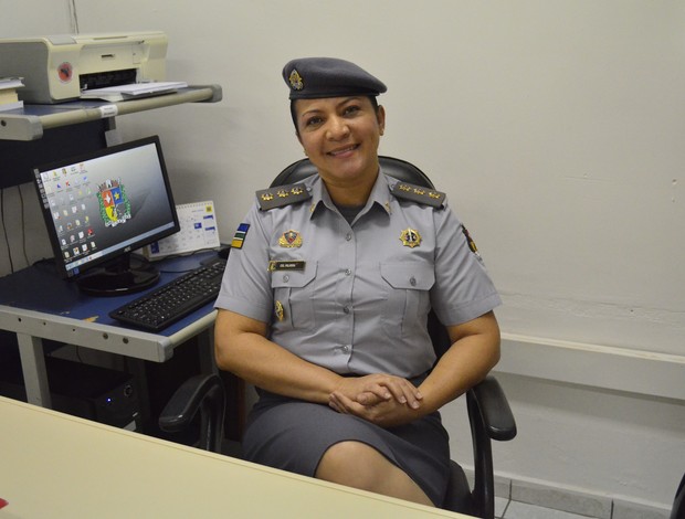 Coronel feminina é revelação no tiro prático e exemplo de vida no AP (Foto: Cassio Albuquerque/GE-AP) Coronel feminina é revelação no tiro prático e exemplo de vida no AP (Foto: Cassio Albuquerque/GE-AP)