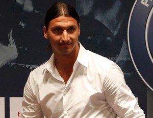 ibrahimovic paris saint germain   (Foto: AP)