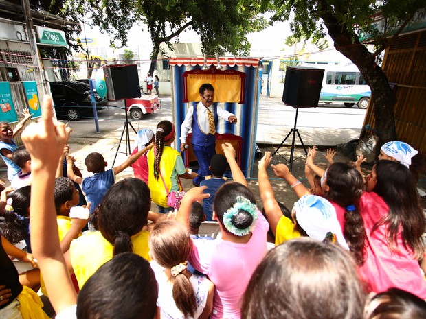 Diversas atividades voltadas para o público infantil foram realizadas (Foto: Jonathan Lins/G1)