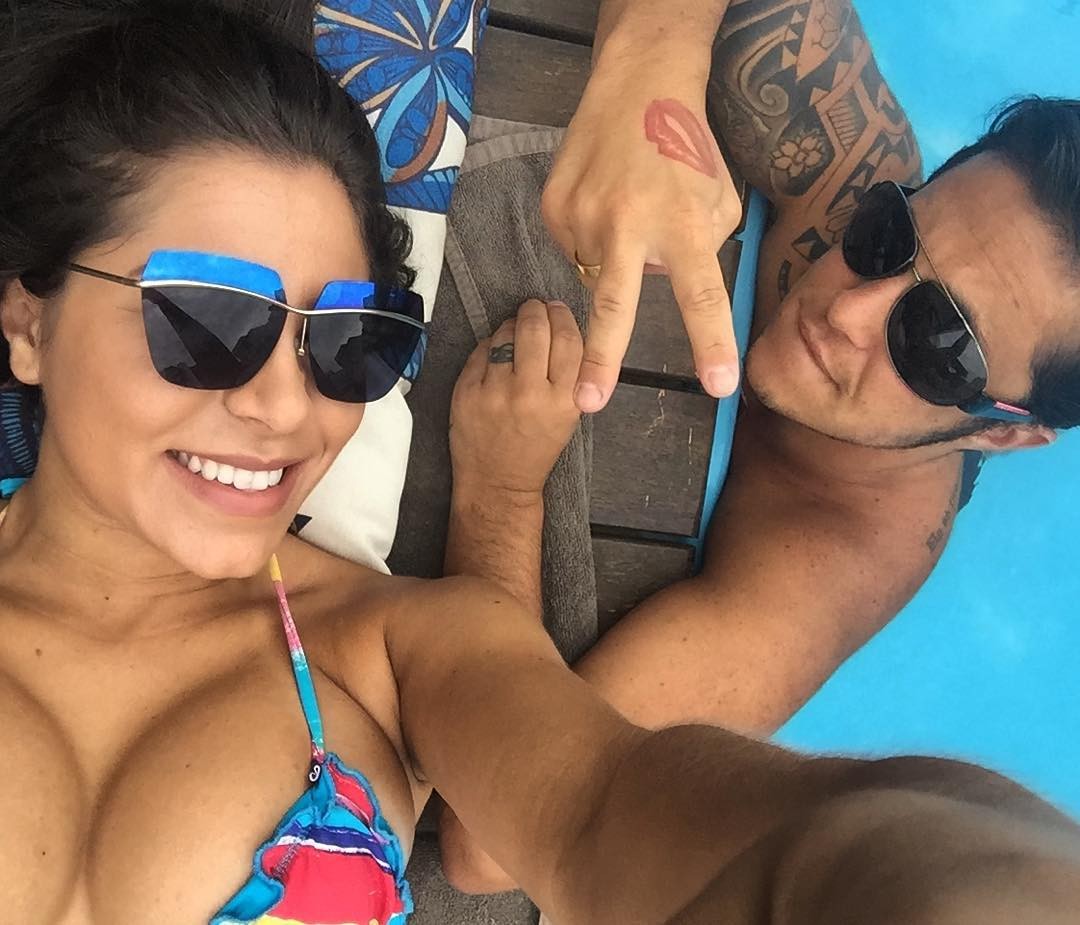 Thammy Miranda e Andressa Ferreira curtem tarde na piscina - Revista Marie  Claire | Celebridades