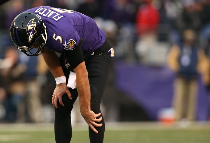 Joe Flacco sofre lesão no joelho e fica fora do restante da temporada (Foto: Patrick Smith / Getty Images Sport) Joe Flacco sofre lesão no joelho e fica fora do restante da temporada (Foto: Patrick Smith / Getty Images Sport)