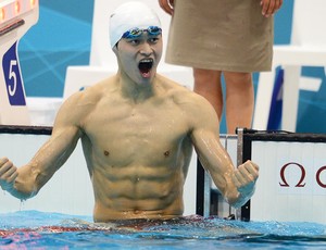 Chines Yang Sun conquista medalha (Foto: Agência AFP)