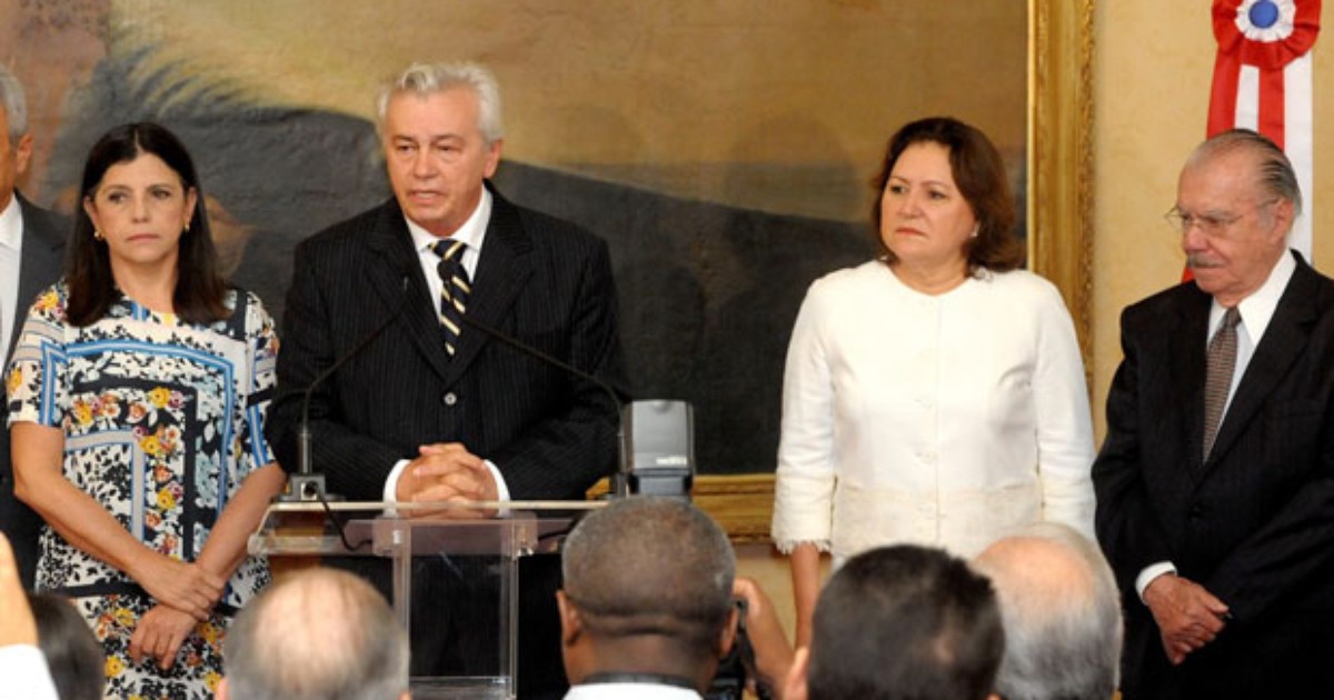 Após renúncia de Roseana, Arnaldo Melo toma posse do governo ... - Globo.com