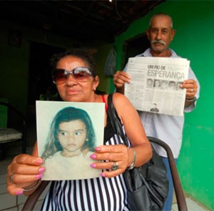 Lindalva e Geraldo ainda têm esperança de encontrar a filha Joseane  (Foto: Magnus Nascimento)