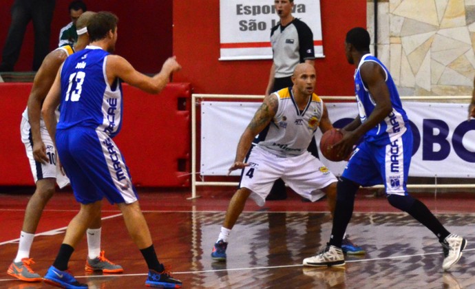 São José Basquete Macaé NBB (Foto: Danilo Sardinha/GloboEsporte.com)