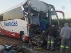 Acidente entre ônibus e caminhão deixa morto e feridos em Cafelândia