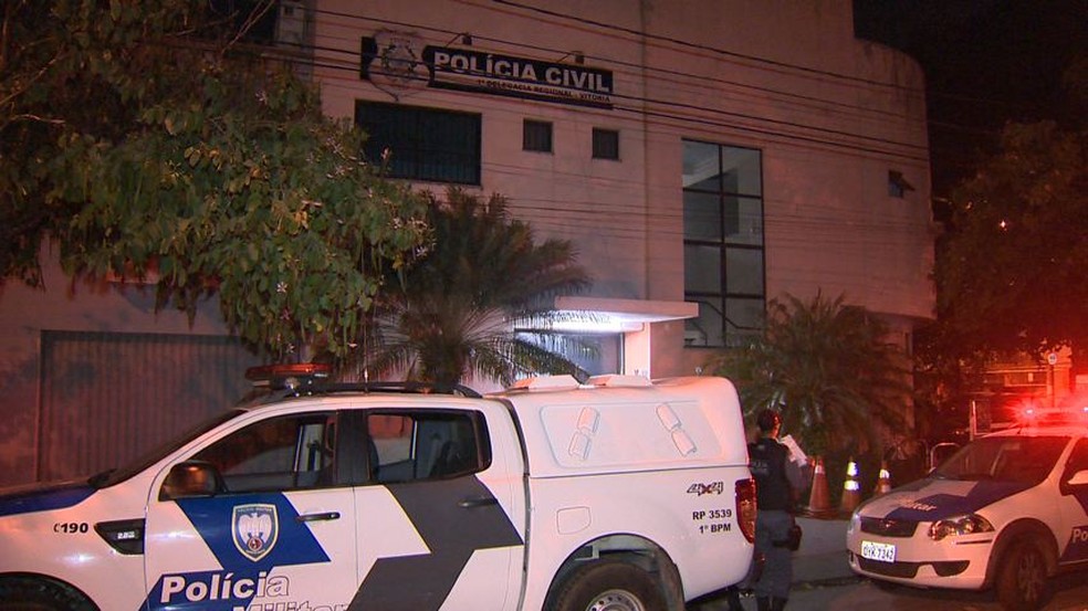 Prisão aconteceu no bairro Santo Antônio, em Vitória (Foto: Reprodução/ TV Gazeta)
