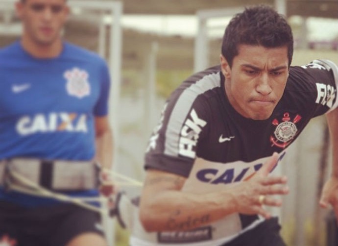 Paulinho Corinthians Tottenham (Foto: Reprodução / Instagram)