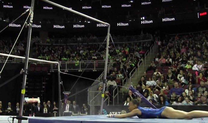 Lorrane Oliveira, ginástica, barras assimétricas, American Cup, queda (Foto: Reprodução/Youtube)
