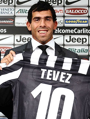 Tevez apresentado Juventus (Foto: AP)