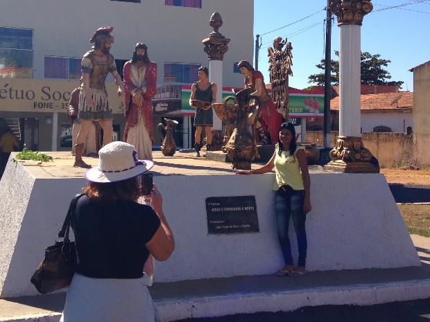 Turismo religioso em Trindade Goiás (Foto: Luísa Gomes/G1)