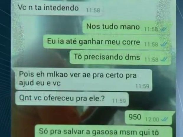 Dupla é suspeita de nogocir drogas por meio de mensagens de celular em Aparecida de Goiânia Goiás (Foto: Reprodução/TV Anhanguera)