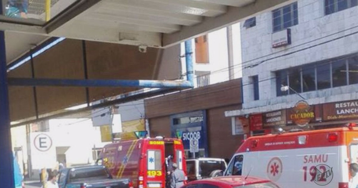 G1 Homem é baleado após roubo de malote de dinheiro em Itajubá, MG notícias em Sul de Minas