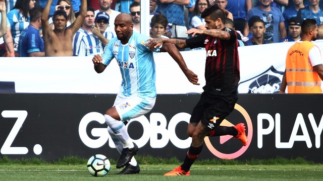 Maicon Avai x Atlético-PR (créditos: Jamira Furlani/Avaí FC) Avaí se mantém