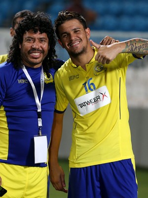 Rafael Bastos e Higuita Al Nasr (Foto: Divulgação / Site Oficial)