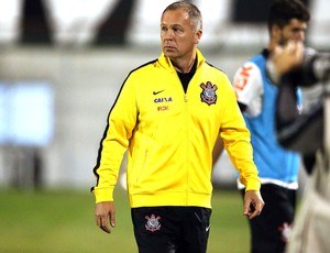 Jornalista diz que Corinthians aposta em Lodeiro e Elias para voltar a 