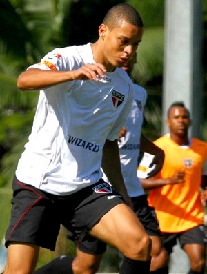 rafinha são paulo treino (Foto: Luiz Pires / Vipcomm)