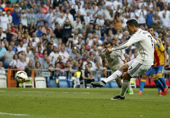Cristiano Ronaldo - Real Madrid x Valencia (Foto: Reuters)