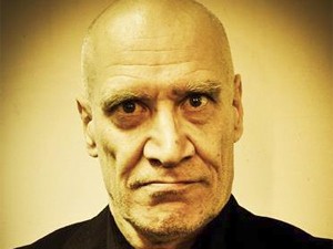 O guitarrista e ator Wilko Johnson (Foto: Divulgação)