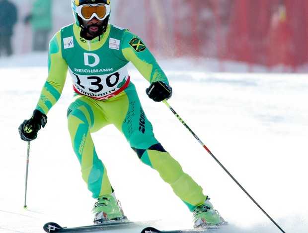 Esqui jamaicano Michael Williams no Mundial da Áustria (Foto: EFE)