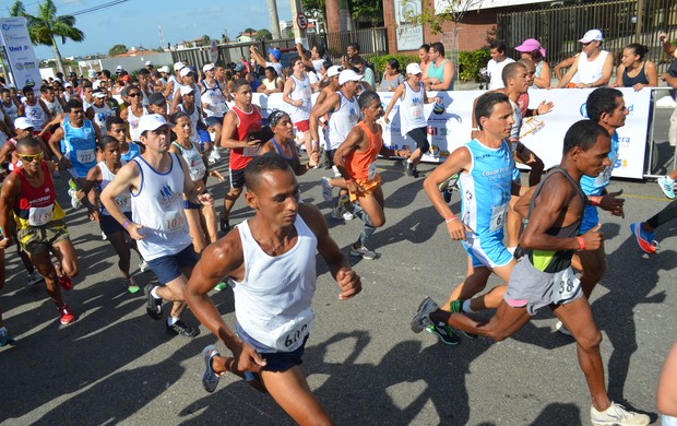Mais de mil atletas estão na Volta de Aracaju (Foto: João Áquila/Globoepsorte.com/SE)