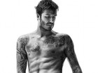 David Beckham posa de cueca em nova campanha